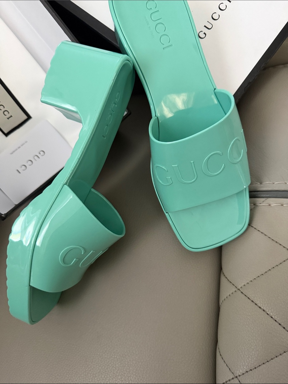 Gucci Patent Mint Green Slide Mules - Picture 4 of 16